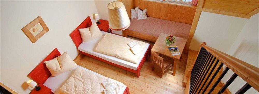 Jufa Hotel Tieschen Zewnętrze zdjęcie